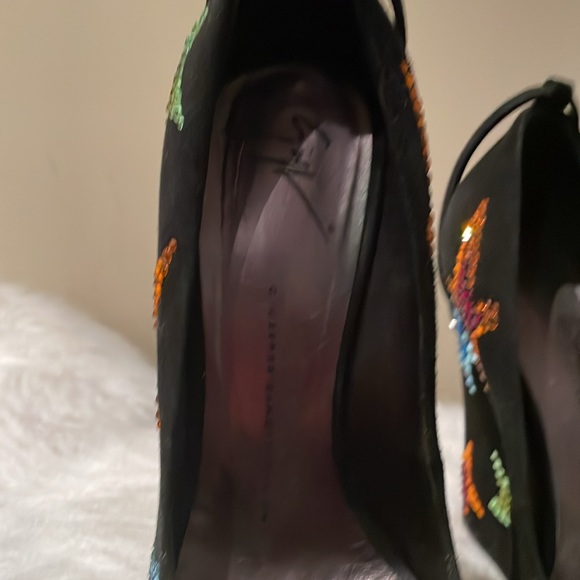 Giuseppe Zanotti Suede Rhinestone Star Wedge - Picture 2 of 9